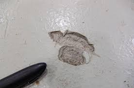 bong dộp sàn thi công sơn epoxy